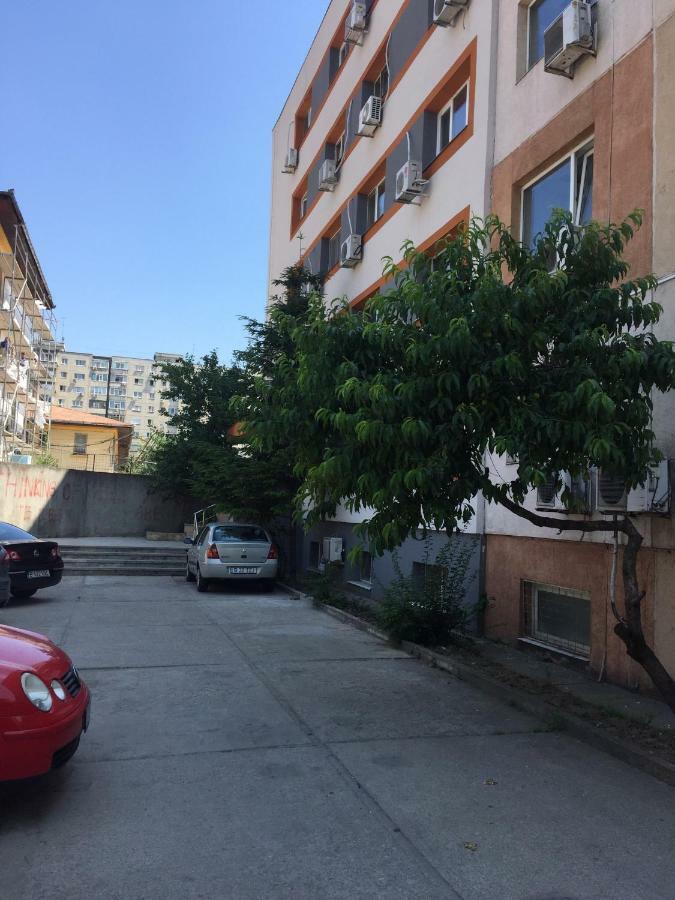 Kenzia Prive Apartment Bucharest Exterior photo